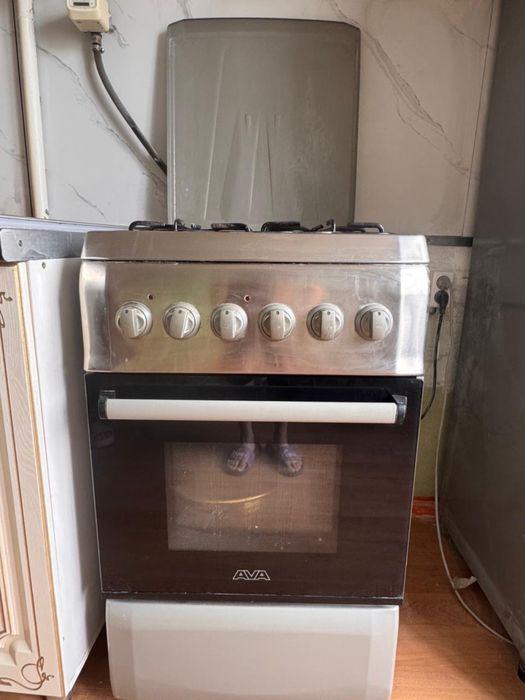 Газовая плитка с духовкой