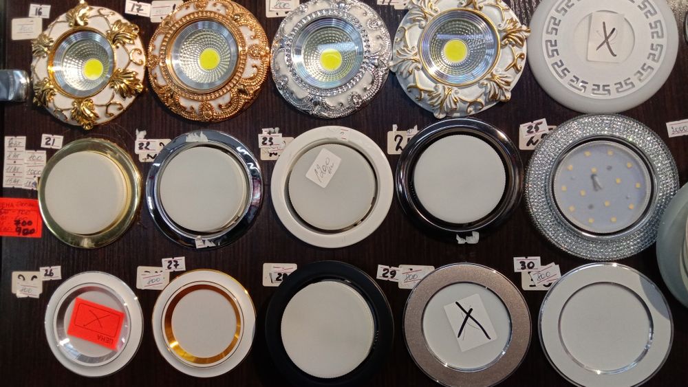 Натежной потолог