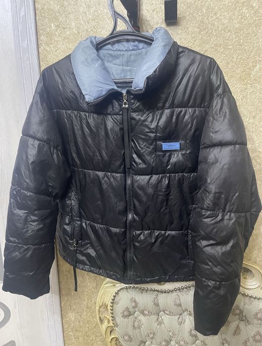 Продаются женские зимние куртки