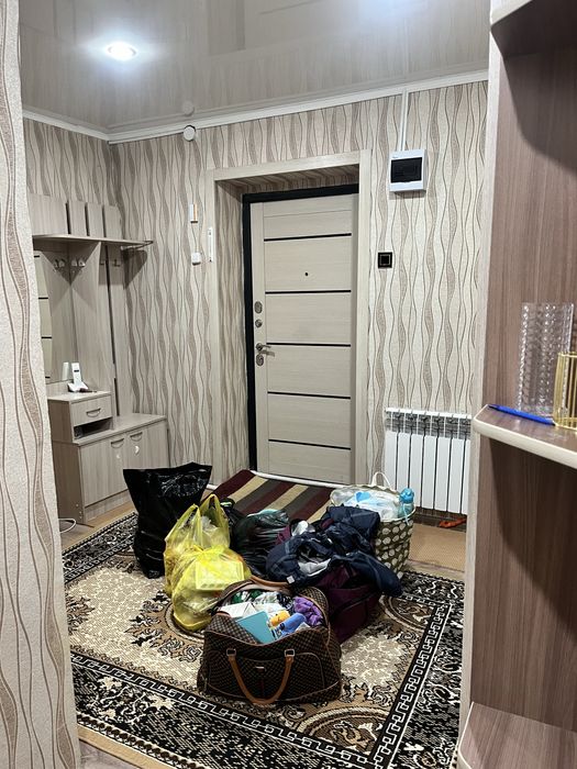 Срочно Продам 3-х комнатную квартиру торг уместен
