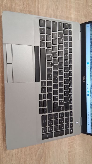 15.6" Dell Latitude 5511 256 GB, 8GB DDR4. Бизнес клас!