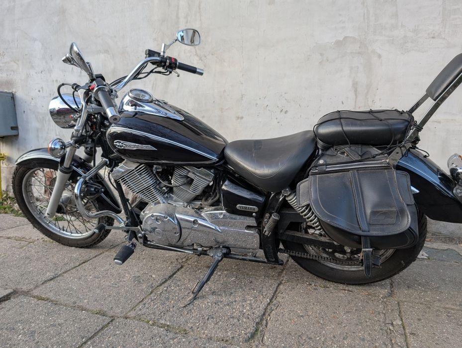 Motocicleta Yamaha Dragstar XVS250