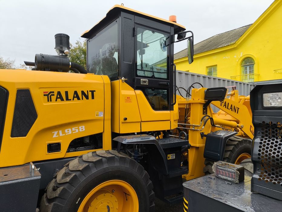 Продажа погрузчики фронтальные