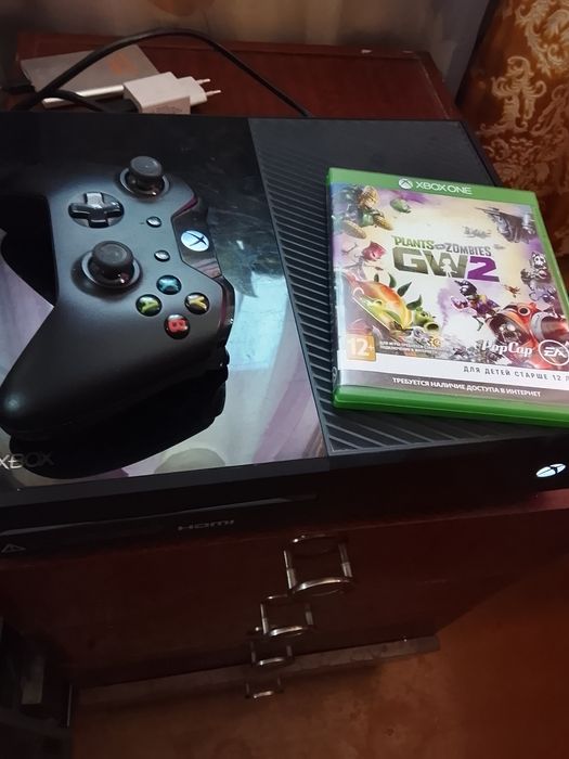 Xbox one 500 с играми