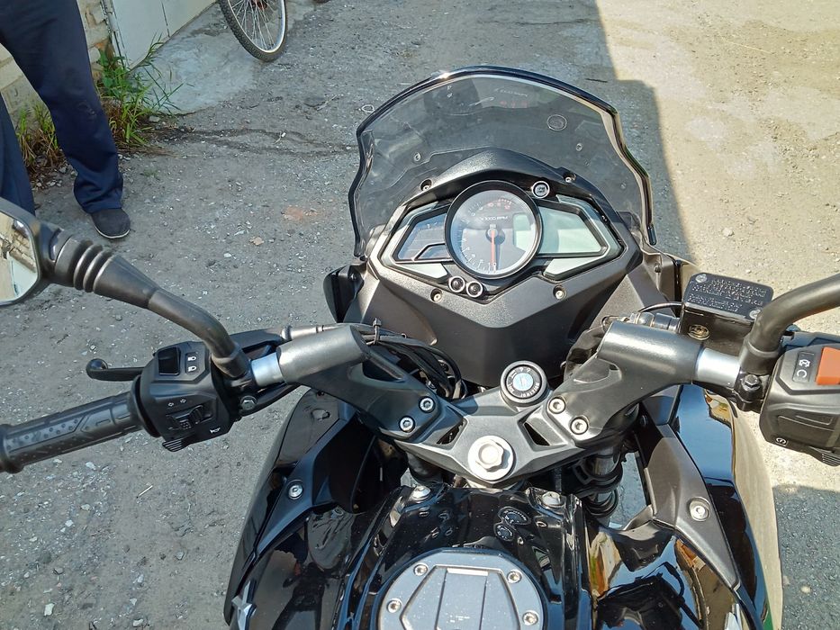 Продам спорт-байк Bajaj AS 200
