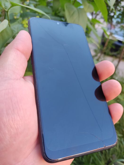 Продам  Samsung A10s  32GB