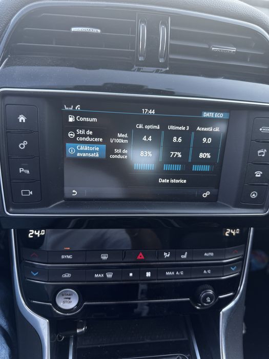 Jaguar XE 2.0D 2016