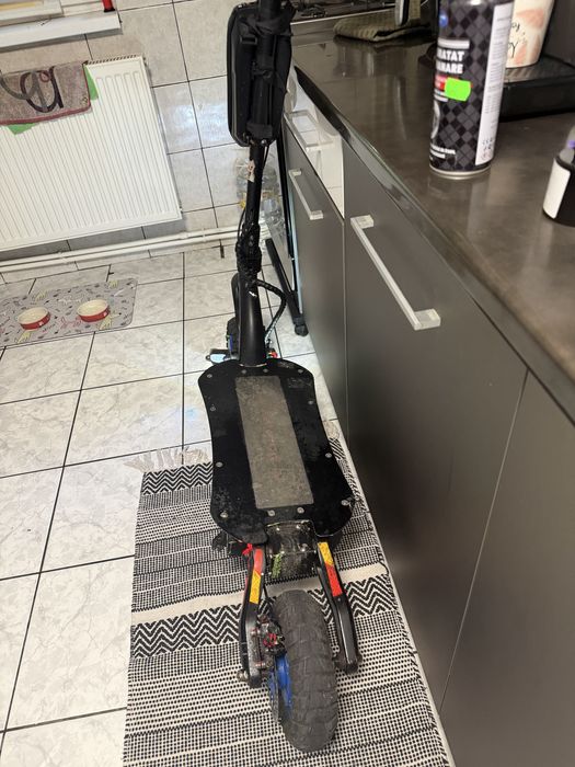 Trotineta electrica Dual moto dm10 functioneaza perfect