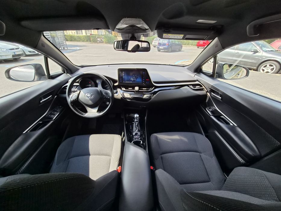 Toyota C-HR Trend 1.8 Hibrid 2WD e-CVT