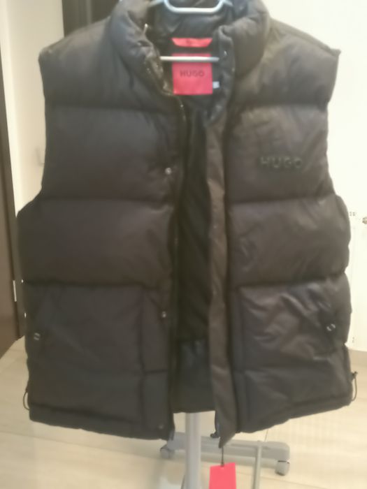 Vesta boss pentru barbati