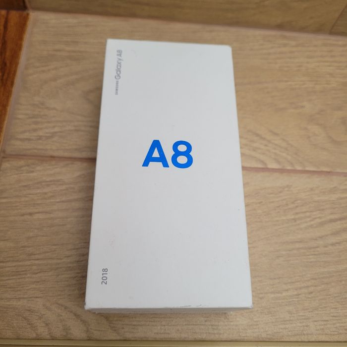 TelefonSamsung A8