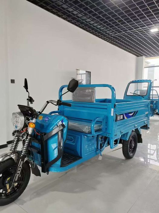 Трицикл муравей электрически