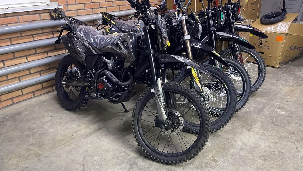 Продажа новых эндуро мотоциклов.