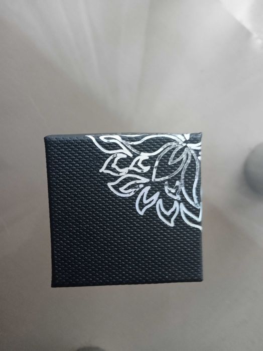 Елегантен сребърен комплект  със сапфири