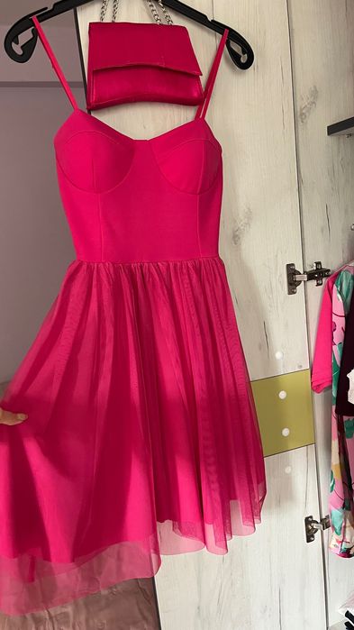 Рокля XS + чанта цвят фуксия