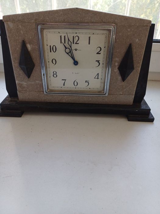 Старинные часы са