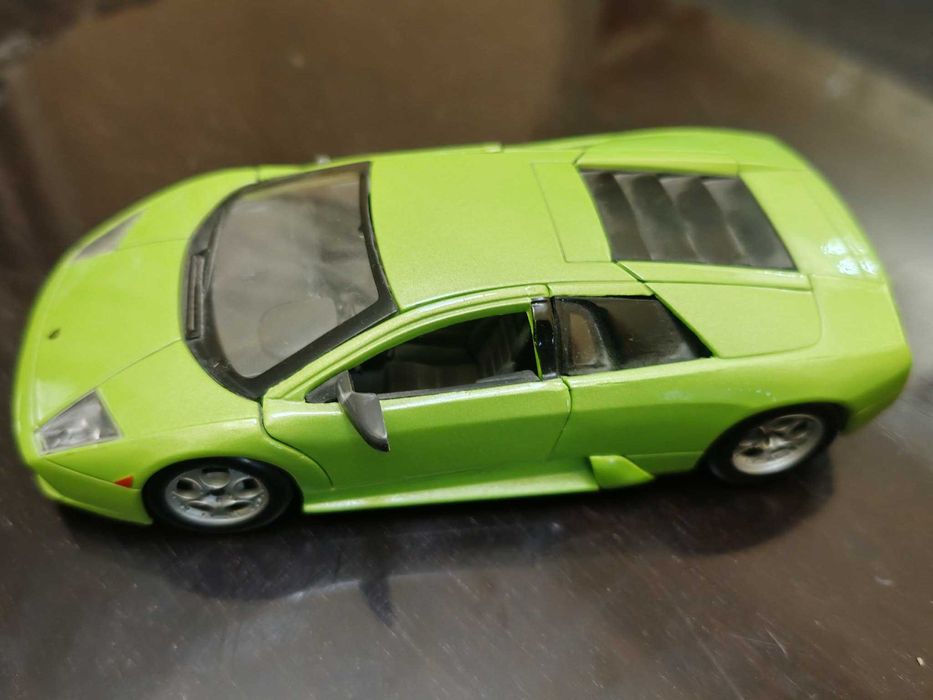 Macheta Lamborghini Murcielago, scara 1:24, Maisto