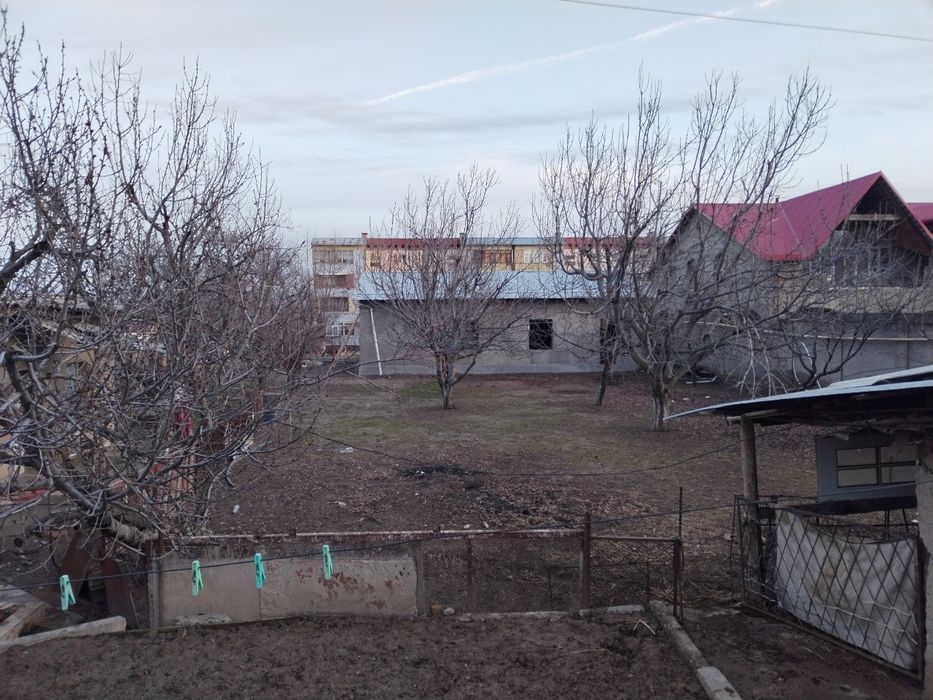 Uy sotiladi Toshkent viloyati