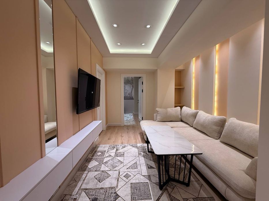 ПРОДАЕТСЯ 3/6/9 на: ЦУМ Ор.р: Туркменское посольство