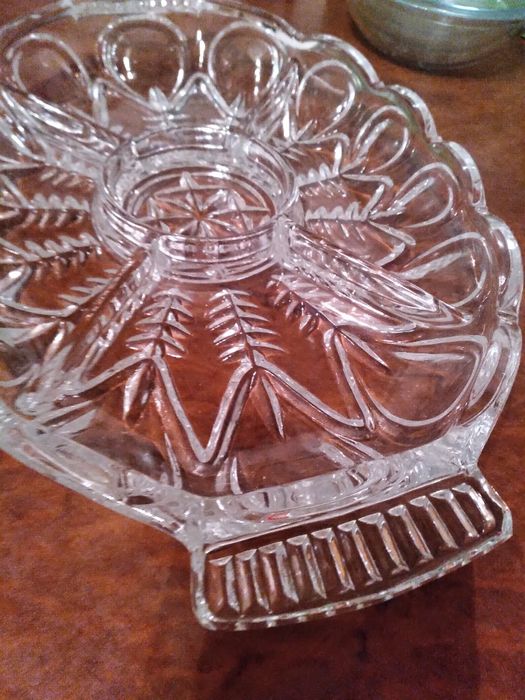 Продам блюдо-минажница.