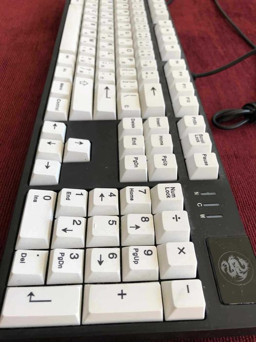 клавиатура MageGee