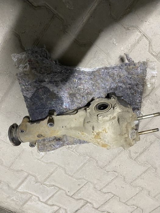 Задний редуктор на subaru legacy