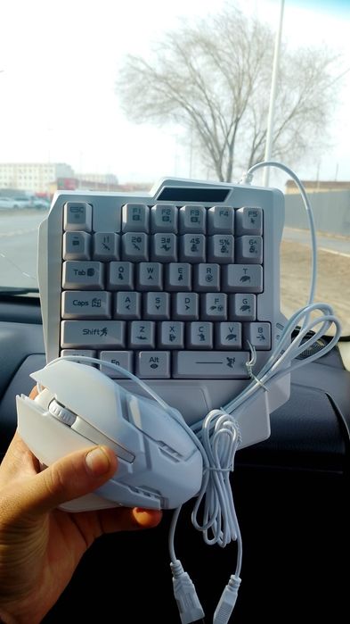 геймпад для телефона продается