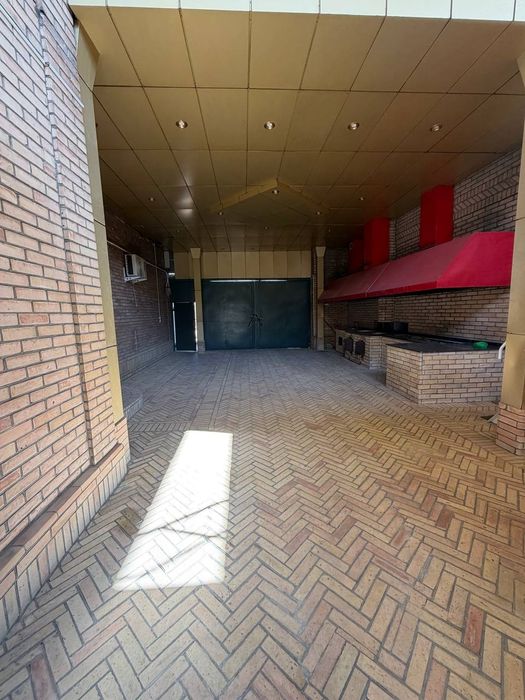 Аренда дома 15 комнат, 15 соток, ор-р: Мустанг заправка