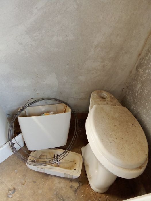 Vanna va boshqa narsalayam sotiladi vana sastayaniyasi yaxshi yomon bo