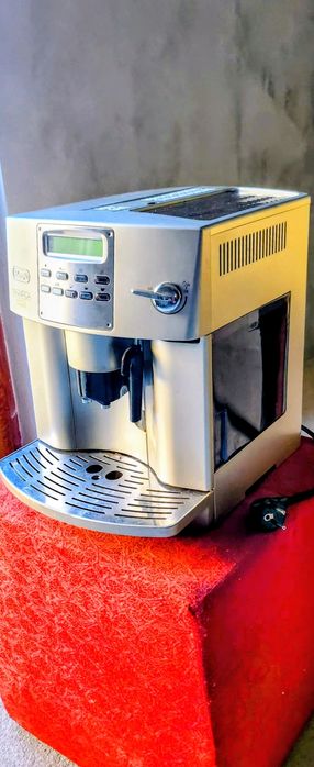 Espressor cafea Delonghi Magnifica