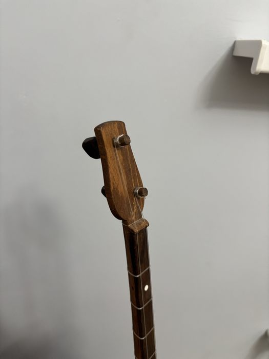 Казахская домбра