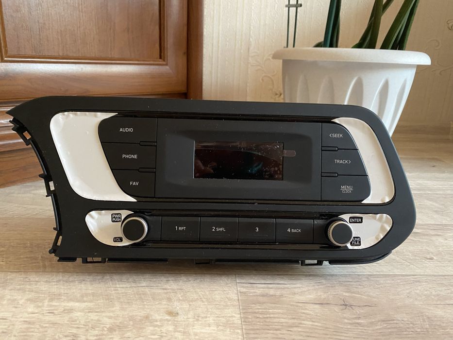 Продам аудиопроигрыватель  для машины