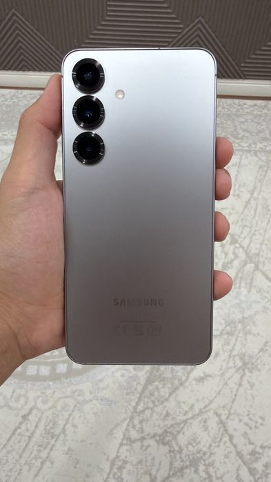 Samsung s25 128гб С чехлом Питака Pitaka