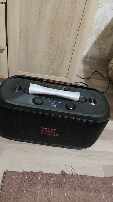 Колонка JBL partyboxon-the go2