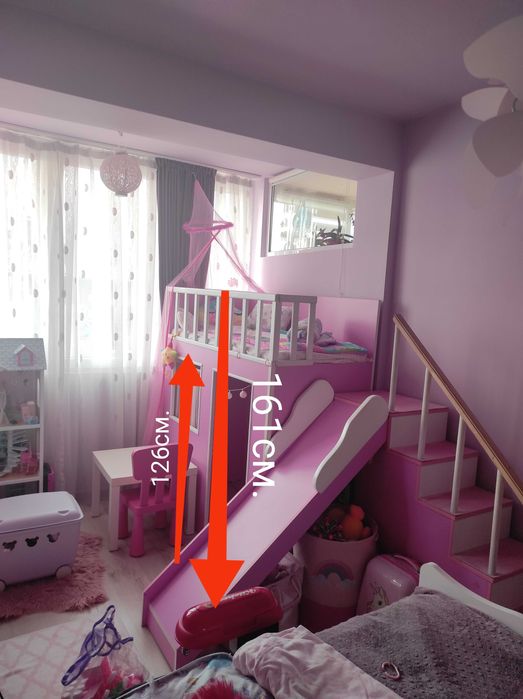 Детско легло с пързалка