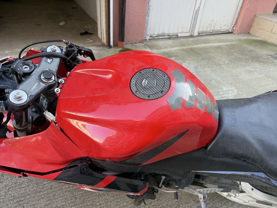 Honda cbr600rr на части