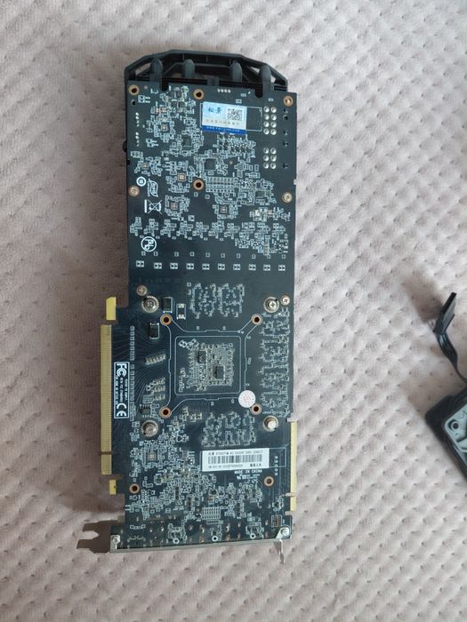 Продаю видео карту