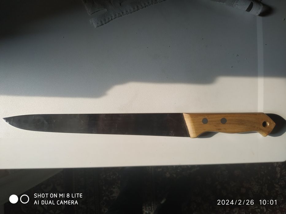 Qasop pichoqlar materiali polat