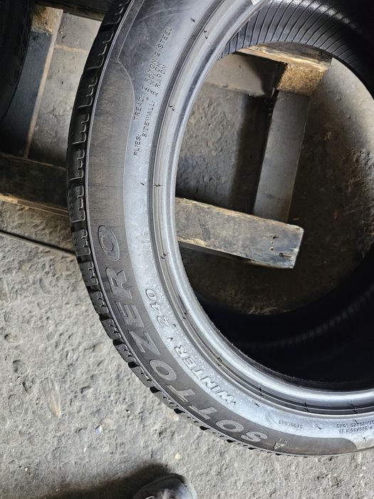 2 anvelope iarna 285 40 19 Pirelli