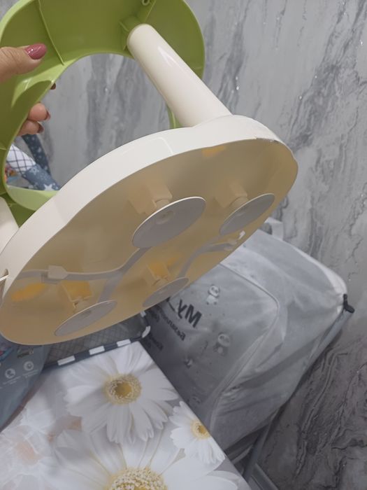 Продаётся  сиденье купания для ванной