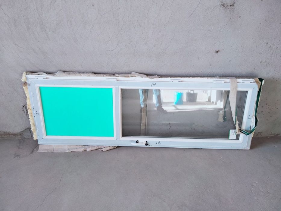 Пластиковая дверь