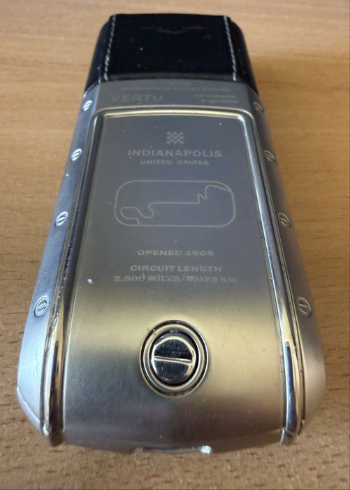Vertu Indianapolis Limited Edition Titanium