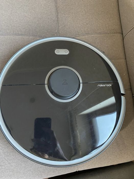 Робот-пылесос Roborock S5 Max (в отличном состоянии)