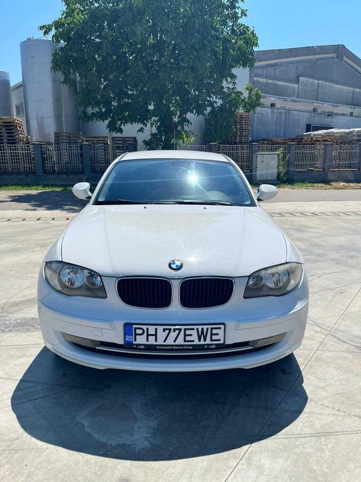 BMW 1 Series 2010 — imagine 3