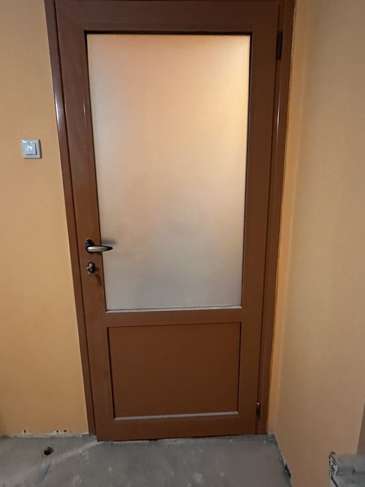 Интериори алиминиеви врати