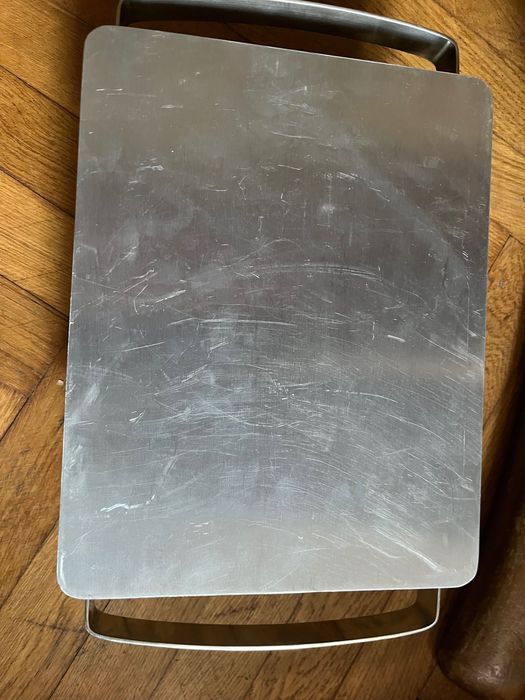 Suport cu lumânări pentru menținerea caldurii