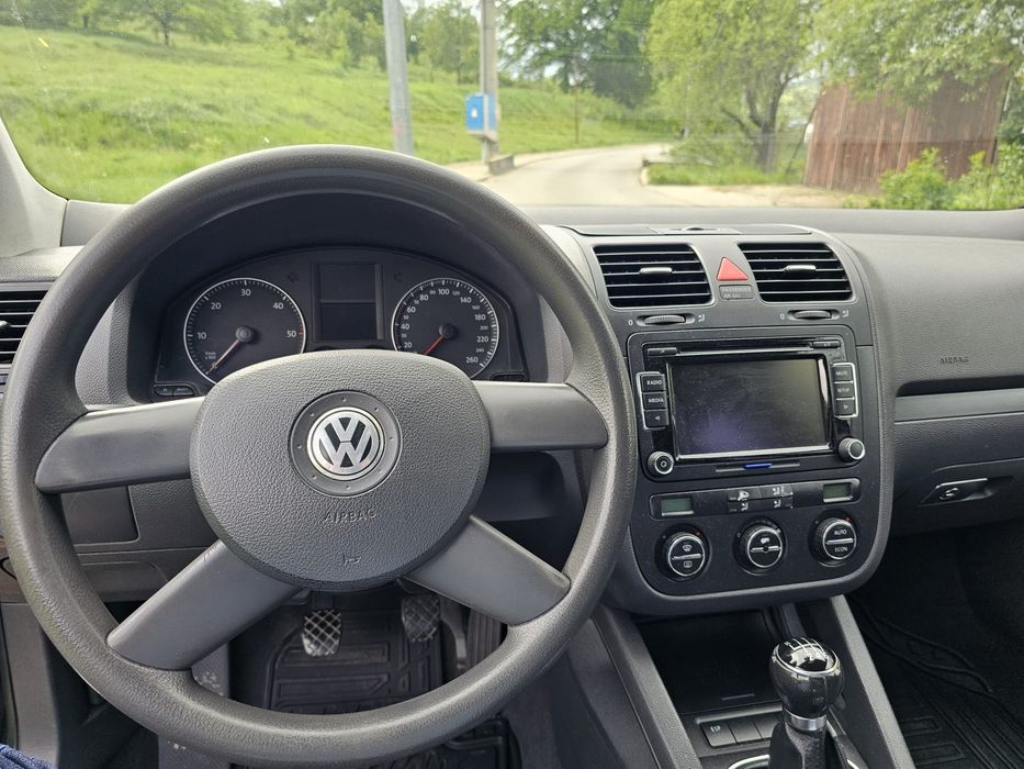 Vand Volkswagen Golf 5 Hatchback 2.0 BKD 2005