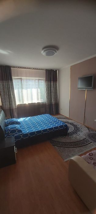 Толеби Розыбакиева по часам