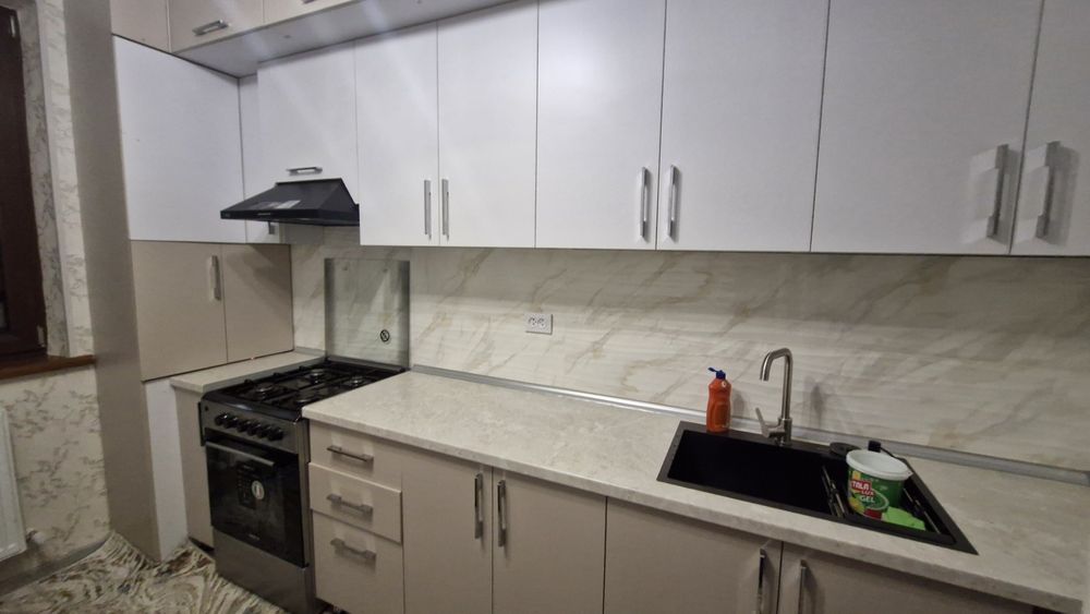 ARENDA kvartira 3 xonali hamma sharoiti borЦентр Арееда квпртира 3х ко