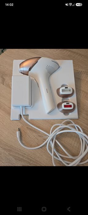 Epilator IPL Philips Lumea Series 9000